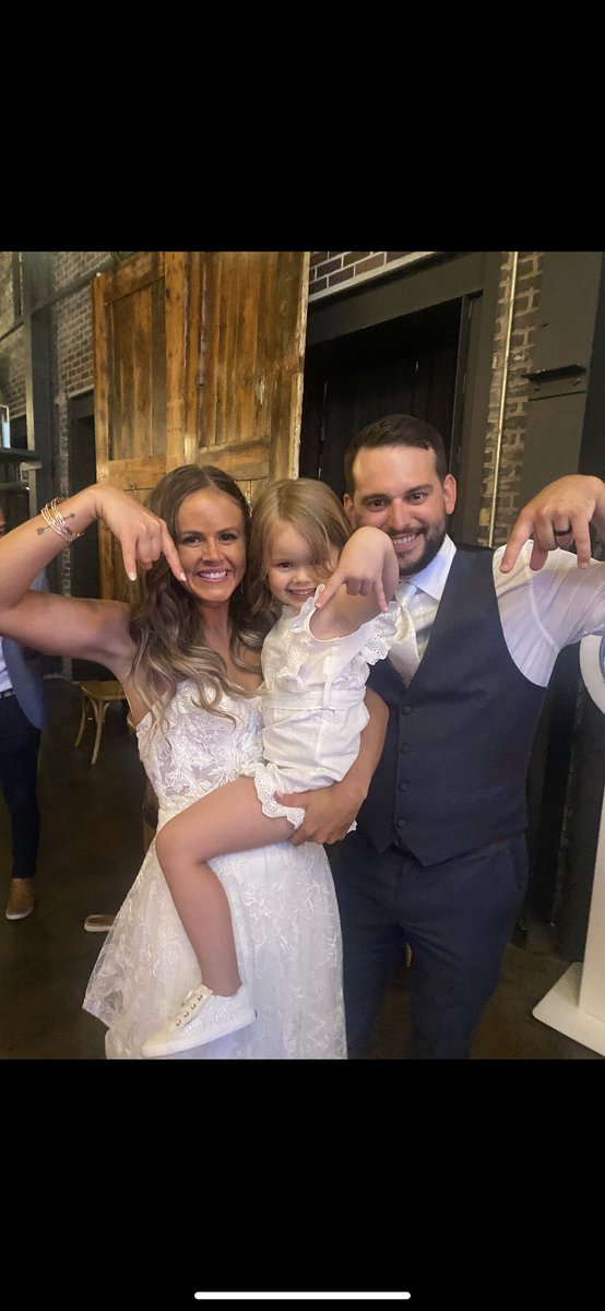 Samantha Nelson tweet media