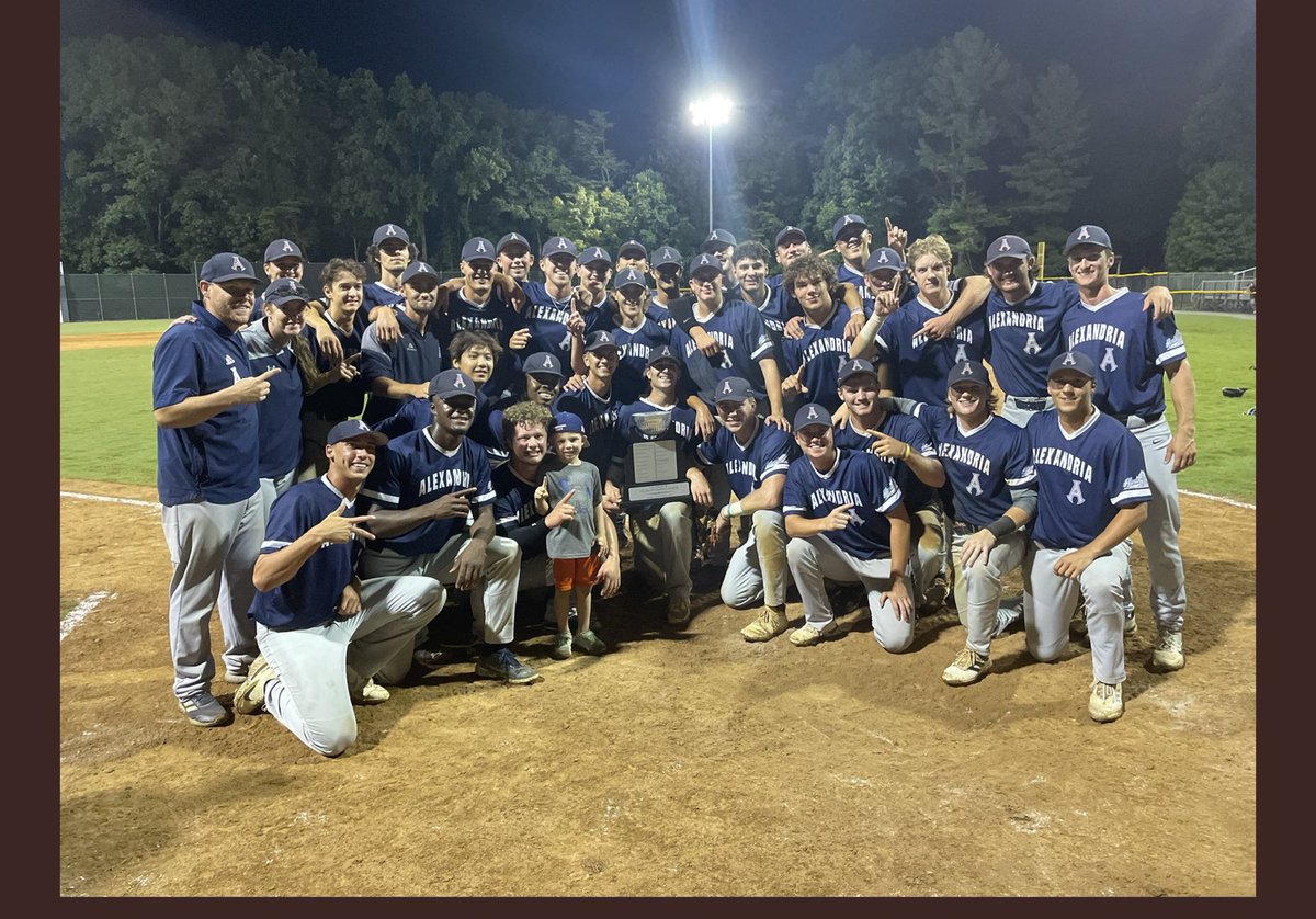 CBerset10's tweet image. A season never to forget! Champions!!

✅18 comeback wins out of 30 (most in team history)
✅8 CRCBL All - Stars (Franchise record)
✅1st Regular season title in team history
✅1st LCS win in Franchise History
✅1st CRCBL Championship in Franchise History

@Alexandria_Aces