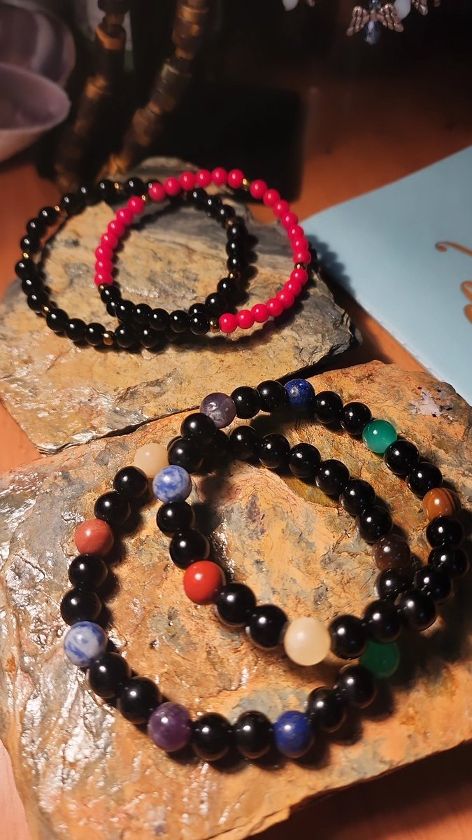 BeadIntentionz's tweet photo. Charkras align bracelets 
His n her ❤️  bracelets 
#orderflow #Overflow #Abundance #Light_it_Up #TREASURE #BLACKPINK #HarryStylesPortugal https://t.co/r3d9PrAMMV