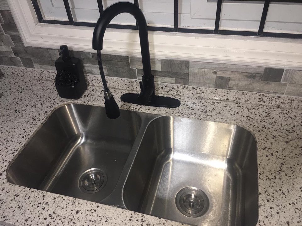 ARQualityConst1's tweet photo. Adjustment of opening to facilitate the replacement of double kitchen sink and faucet. Contact @ARQualityConst1 for all your plumbing and construction needs. 

#construction #constructionlife #womeninconstruction #constructionmanagement #kitchendecor #plumbing #plumbingfixtures https://t.co/DEu0WL3vro