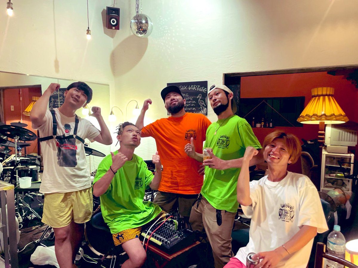 drums_atsushi's tweet photo. 昨日は機材トラブルもあったけど、なんとか無事に終わってひと安心。
見てくれた皆さんありがとうございました!!
これからも「CREAMY THCOOO」(クリーミースー)をよろしくお願いしまTHCOOO👍
#creamythcooo
#emptv
#emptykraft
#atv
#adrums
#rorland
#spdsx https://t.co/OtbHgLWKHV