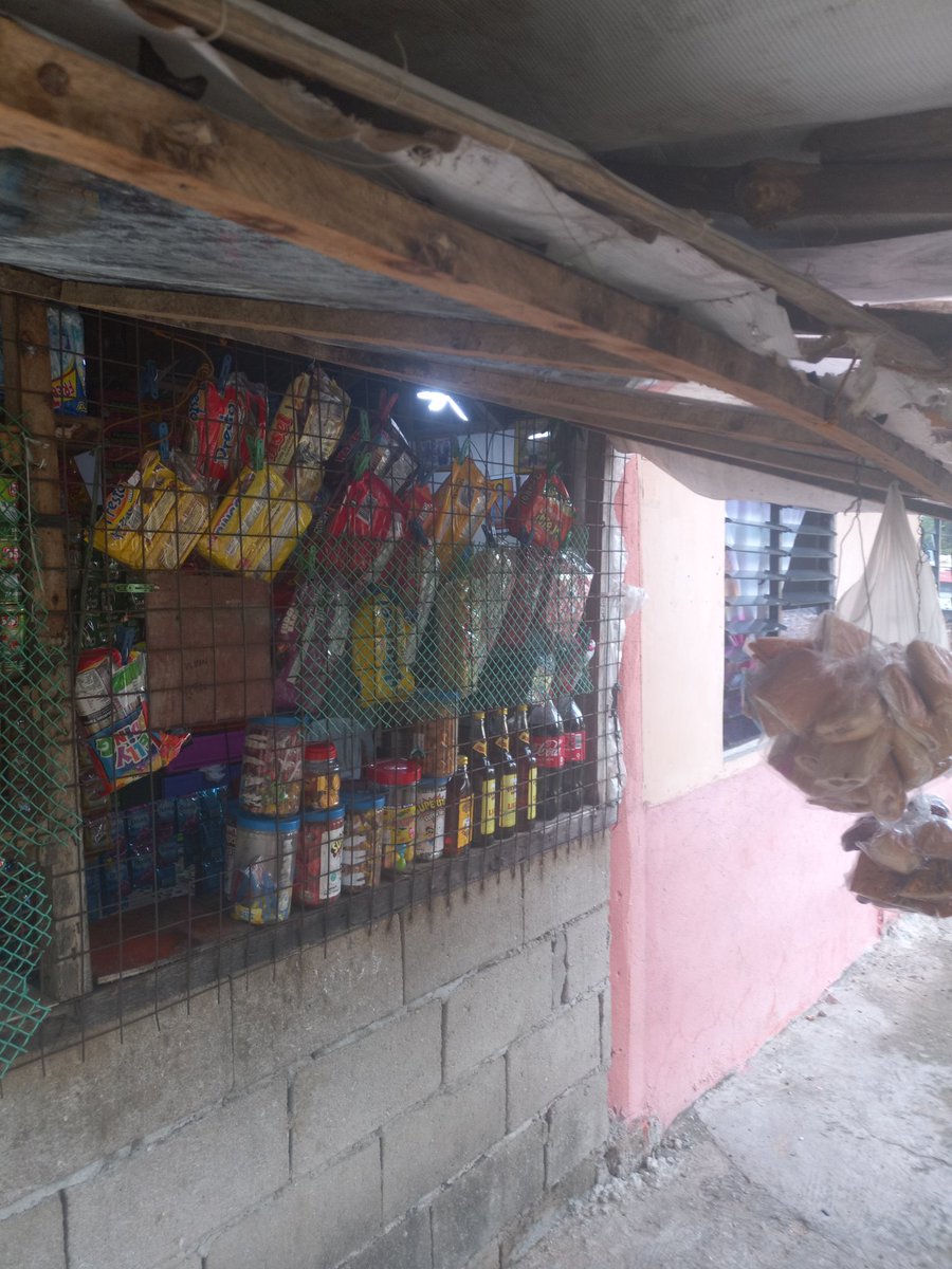 jgenriquez's tweet photo. My feet shall carry the stories of seashells from #IslasdeGigantes #climatechange #rabies #vaccination, kitten named Olive by #Likha, #seafood #GoldEagleBeer #sarisaristore https://t.co/GLtGf77fzB