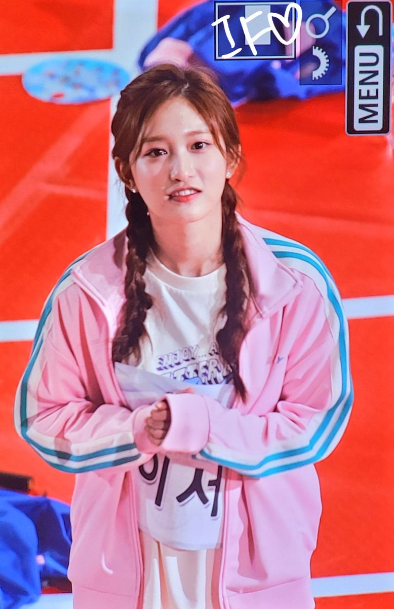 Leeseo_iF's tweet photo. 220801 아이브 이서 아육대 프리뷰 (2) #IVE #아이브 #이서 #Leeseo https://t.co/VAYT1kghIM