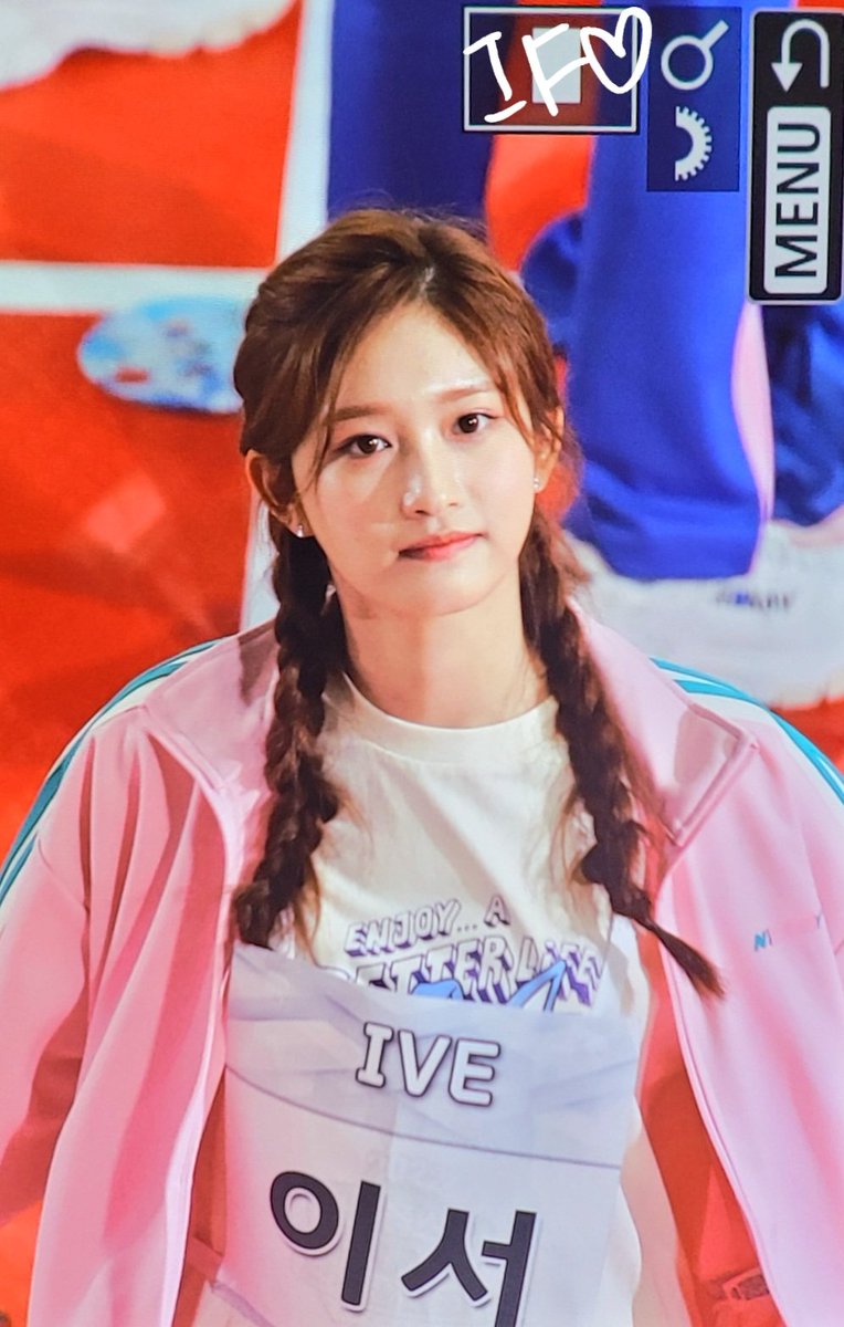 Leeseo_iF's tweet photo. 220801 아이브 이서 아육대 프리뷰 (1) #IVE #아이브 #이서 #Leeseo https://t.co/mRu2MgZ2HY
