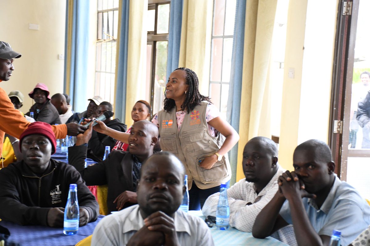 Ending gender-based violence is a collective responsibility. Become a champion by speaking up against GBV in your community. @UNFPA , working with boda boda leaders in kisumu to sensitize them on GBV & SRH during elections. collectively lets ; #EndGenderBasedViolence.