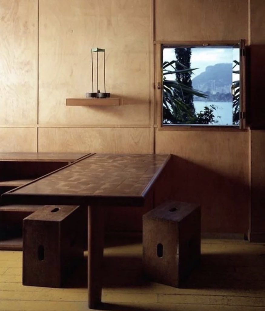 marilovesgr33n's tweet photo. Non si dice mai no a Le Cabanon e Le Corbusier. 1952 https://t.co/wgPN6z6Ln6