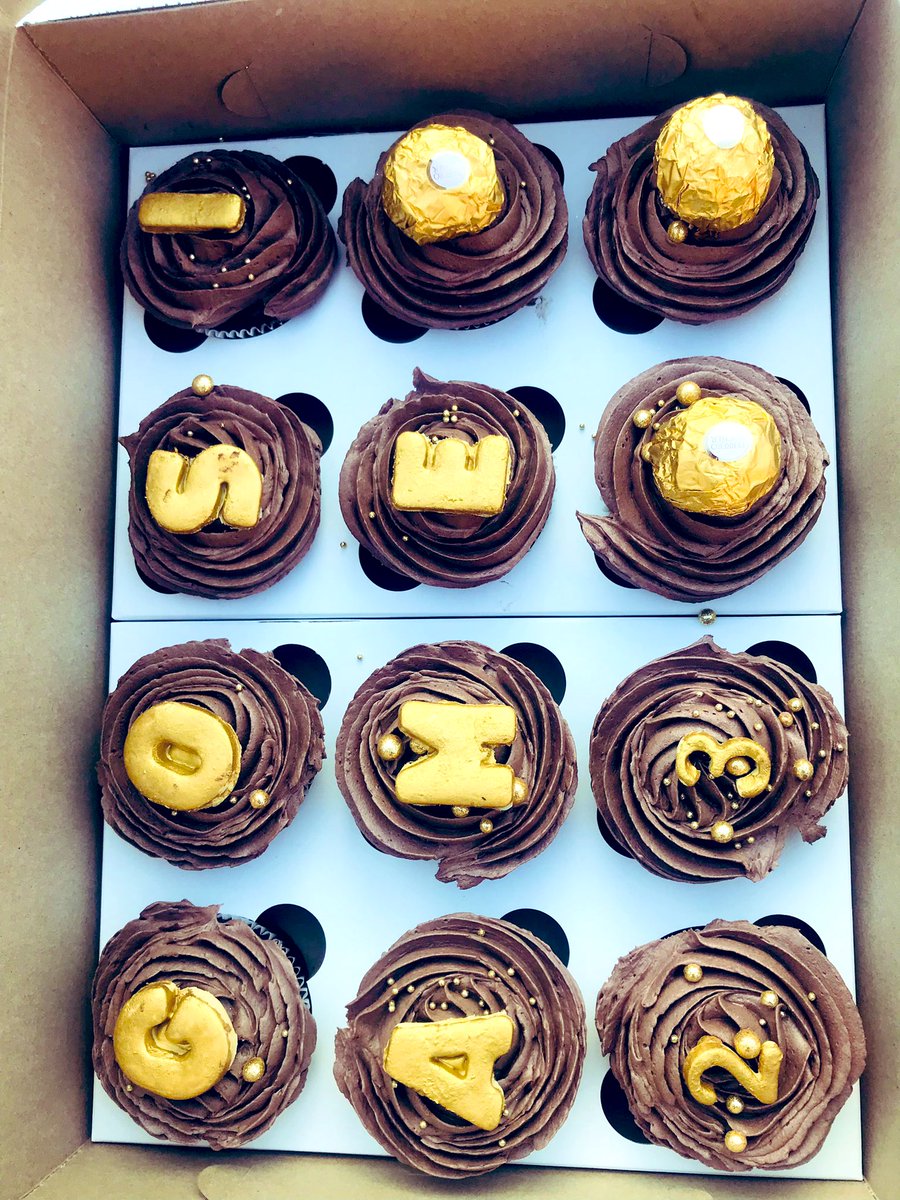 1st of August
Birthday 12 Cupcakes Box 
🏷: R300 
📍: Garankuwa (Pick-up)
📱: WA 0786001200
🛻: R150 PTA | R250 JHB
#DJSBU 
#Tembisa 
#chocolatecupcakes 
#birthdaycupcakes