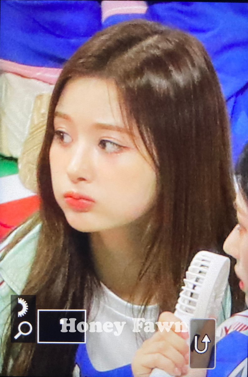 Sullyoon_CN's tweet photo. 220801 kiyo😘
#NMIXX #엔믹스 #SULLYOON #설윤 https://t.co/SYwvCuZnSr