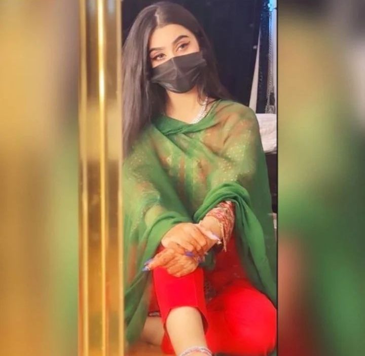 i am cute and you 😍