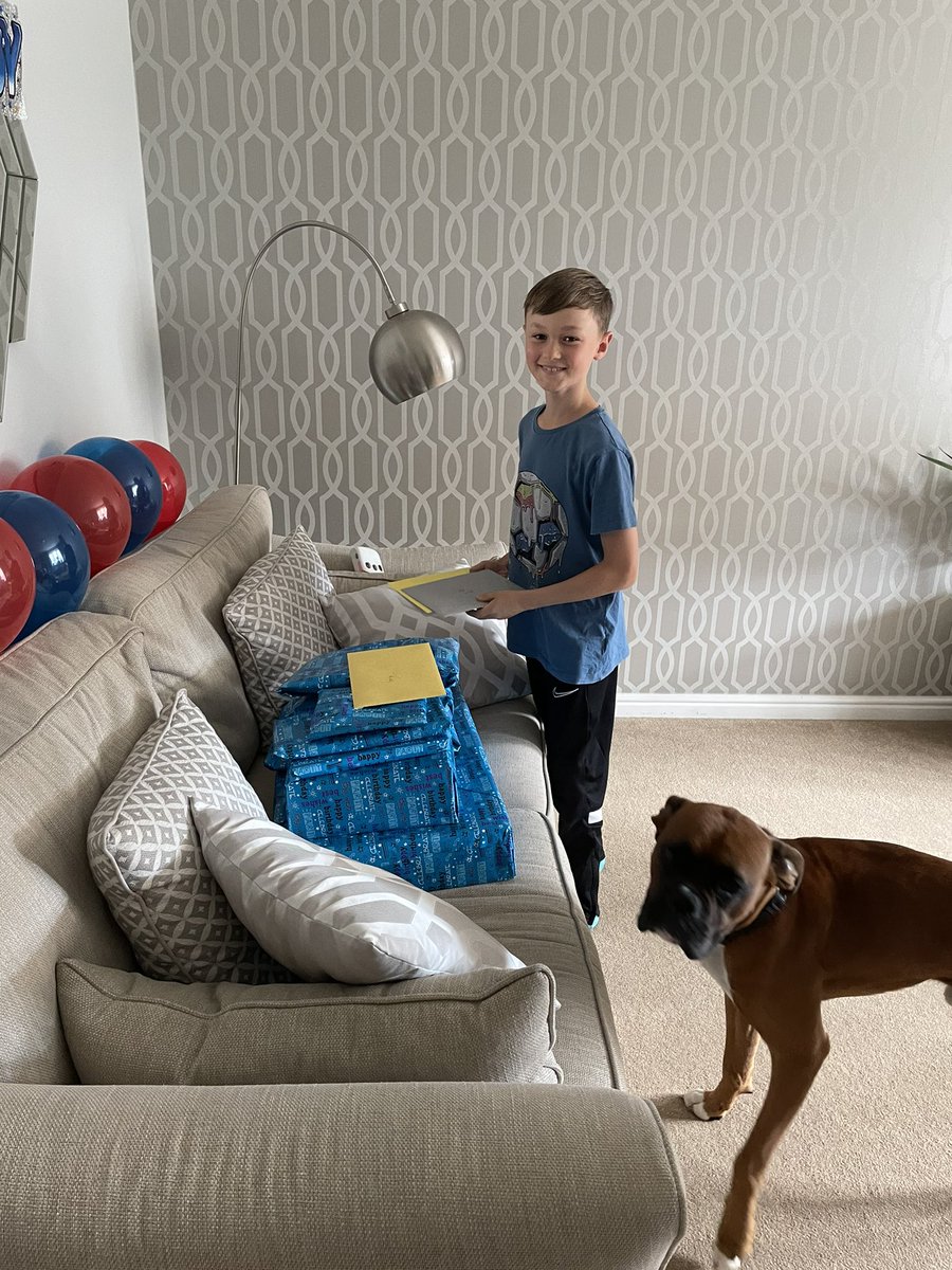 We have a 10 year old! Happiest of birthdays to our George 💙