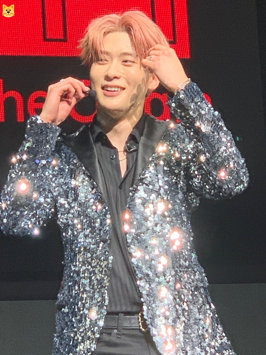 JJHSMILING's tweet photo. #JAEHYUN #재현 https://t.co/HmwOj7ptrj