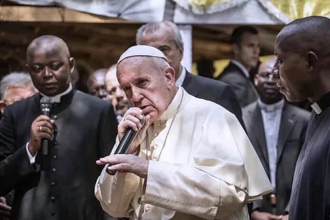 auntyoyinnn's tweet photo. Who remembers #PopeBars ??? https://t.co/r8ii0gnxkJ