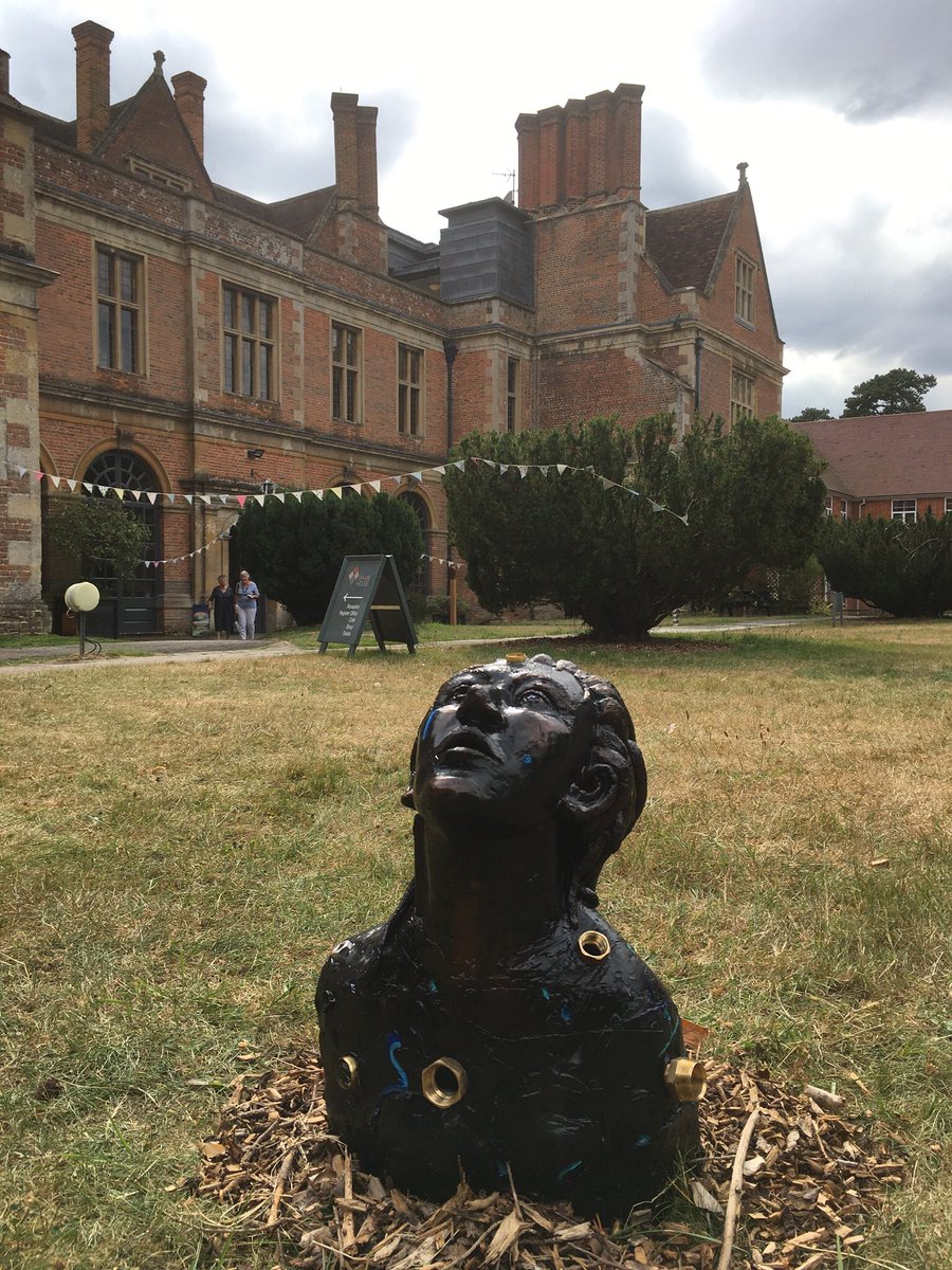 Kate_Rob123's tweet photo. ‘Awakening’, new sculptures at Shaw House, Newbury, till 25th September. https://t.co/EfPrTnC2RZ https://t.co/tjqs1k5pq3