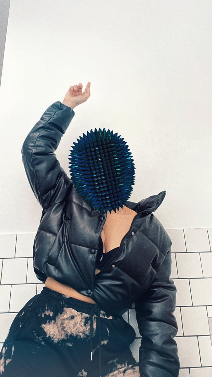 KamalaAtak's tweet photo. Spiky mask filter is live on Instagram 🦔
#sparkar #arfilter #digitalfashion #digitalaccessories #armask #ar https://t.co/7cXqchEh2j
