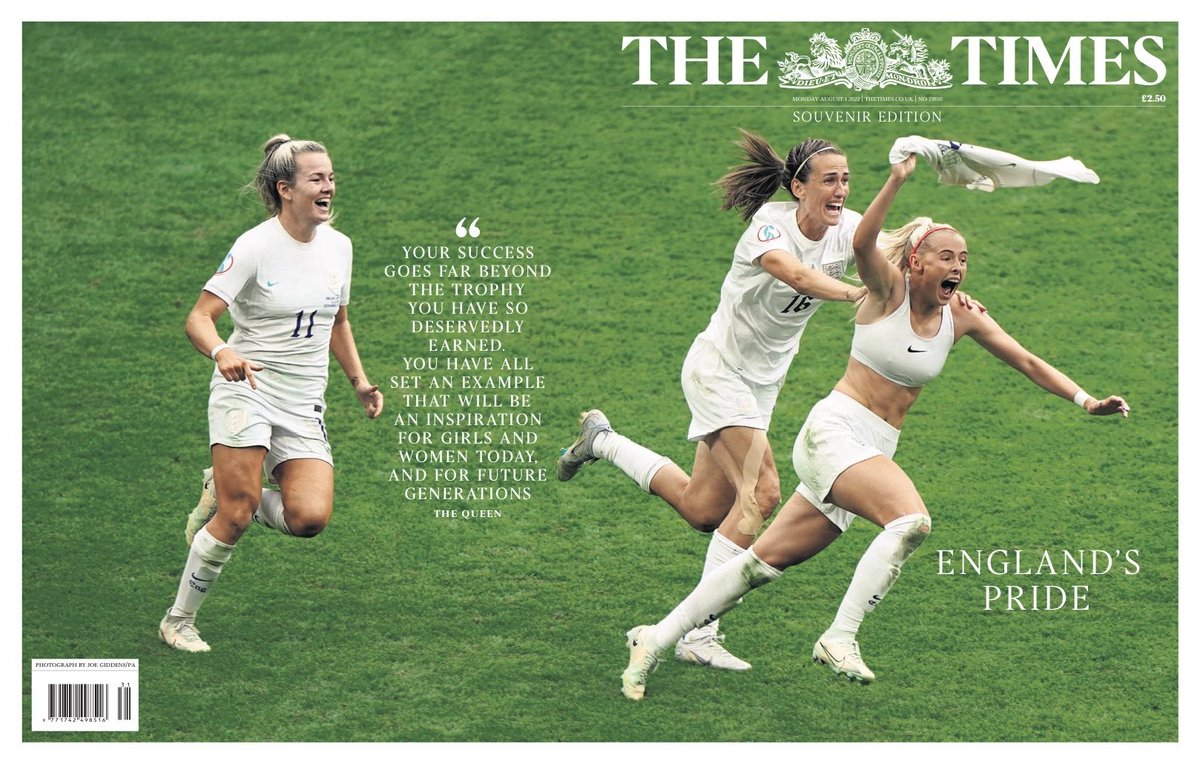 Bugün kadın futbolunun bir ülkede basındaki görünürlüğü açısından en yüksek noktaya ulaştığı gün olabilir. İngiliz gazeteleri, Avrupa şampiyonluğuna ilk sayfalarında ayrı, spor kapaklarında ayrı yer verdiler. Financial Times'un manşetinde de İngiliz kadın milli takımı var.