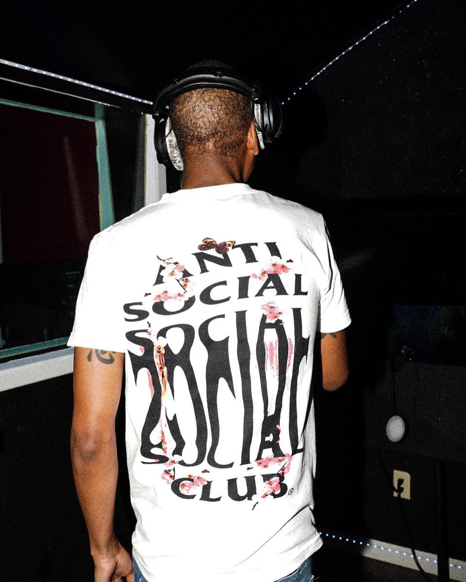 Youngkeefa's tweet photo. #Photos #photography #photograph #Photoshoots #LasVegas #Cigar #Explore #ExplorePage #LV #LasVegasStrip #WestCoast #Music #YoungKeefa #PotencyMusicENT #AntiSocialSocialClub #MCM #LifeWtr #studiochallenge #Studio https://t.co/ZfYJv6ta6a