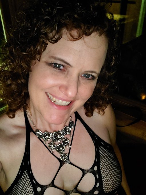 My wonderful friend gave me this gorgeous necklace.  She is such a sweetheart.  I love it. https://t<a href="/tag/vacation"class="tags"><span>#vacation</span></a><a href="/tag/beach"class="tags"><span>#beach</span></a><a href="/tag/redhead"class="tags"><span>#redhead</span></a><a href="/tag/milf"class="tags"><span>#milf</span></a>