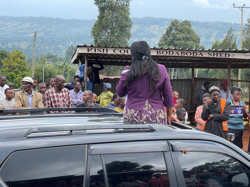 DapKWomen's tweet photo. Mama county Hon. Jackline Karani is making sure that she gets to engage with her people in Kisii County, and Mama Jacky is the solution and Chama ni DAP-K, password Ni #Inawezekana  @RailaTosha2022 @DAP_Kenya @EugeneLWamalwa @wamunyinyi @HonEseli https://t.co/1rNIuYqKhV