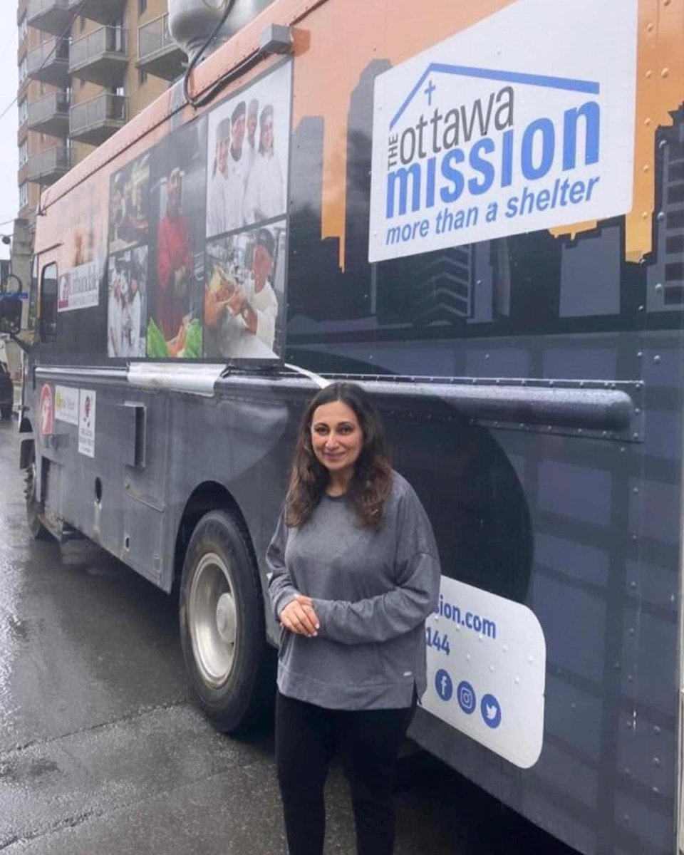 ebrahim_sadaf's tweet photo. A new survey has confirmed what many people unfortunately now experience every day: 1 in 5 Canadians are going hungry due to soaring food costs.  The Ottawa Mission works with people experiencing homelessness and poverty to make a change in their lives.@OttawaMission #MyBarrhaven https://t.co/cBhmJtPdvn