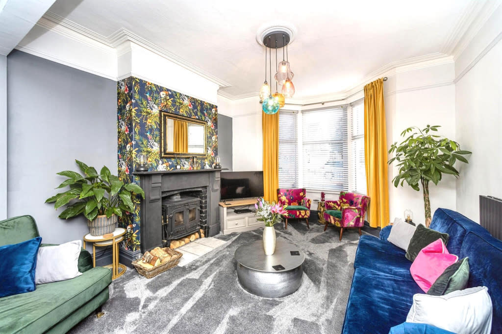 Peter Alan on Twitter "Cardiff Road, Dinas Powys Stylish and with