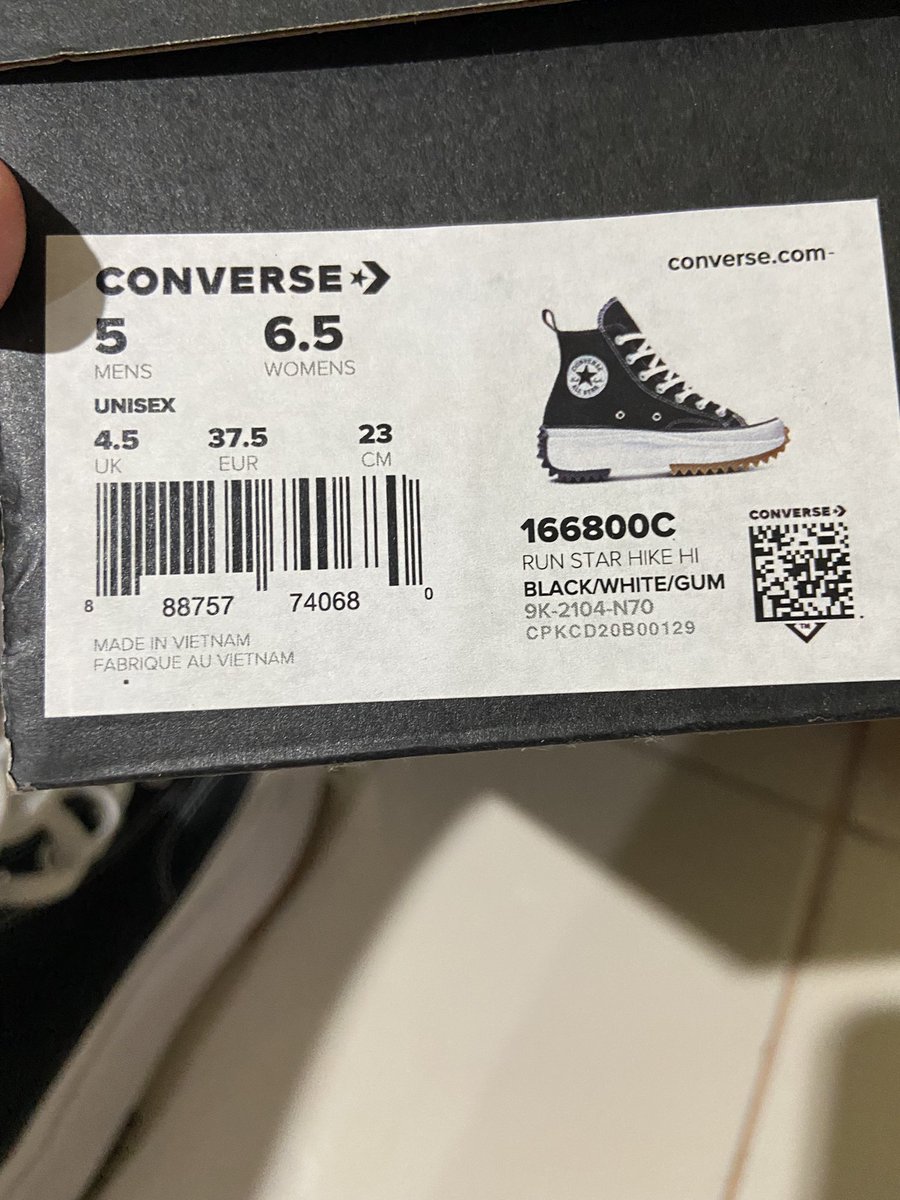 qiipoppys's tweet photo. 📍ส่งต่อconverse runstar hike 📌ไซต์37.5 23CM ใส่ไปประมาณ4-5ครั้งค่ะ สภาพใหม่มากๆ ส่งต่อ2900฿ ราคาคุยกันได้ ทักมาดูรูปเพิ่มเติมได้น้า #converseมือสอง #ส่งต่อconverse #converse #converseth https://t.co/p8AAn592BQ