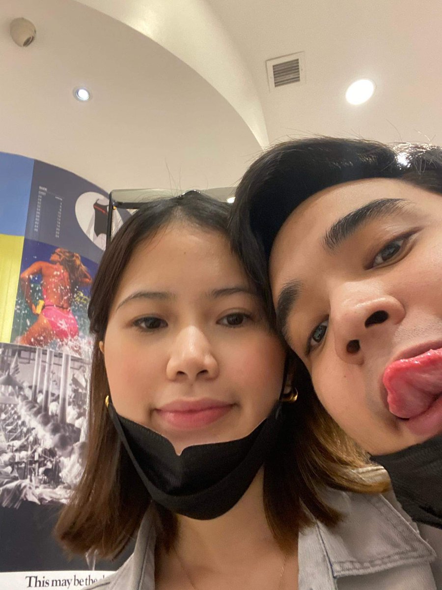 lubertnile's tweet photo. #HappyNationalGirlfriendDay @jansyboo https://t.co/oJQGU8BviP