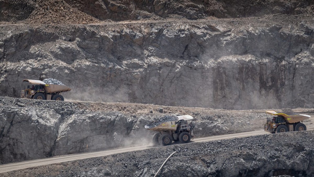 im_mining's tweet photo. Micromine has entered into a 3-year software agreement with AngloGold Ashanti to deliver mine control and fleet management software solution, Micromine Pitram, to the Sunrise Dam/Tropicana mines in WA | https://t.co/DOvTFTVAn0 @MICROMINE #Pitram #AngloGoldAshanti #miningsoftware https://t.co/x1ToLYSf5m
