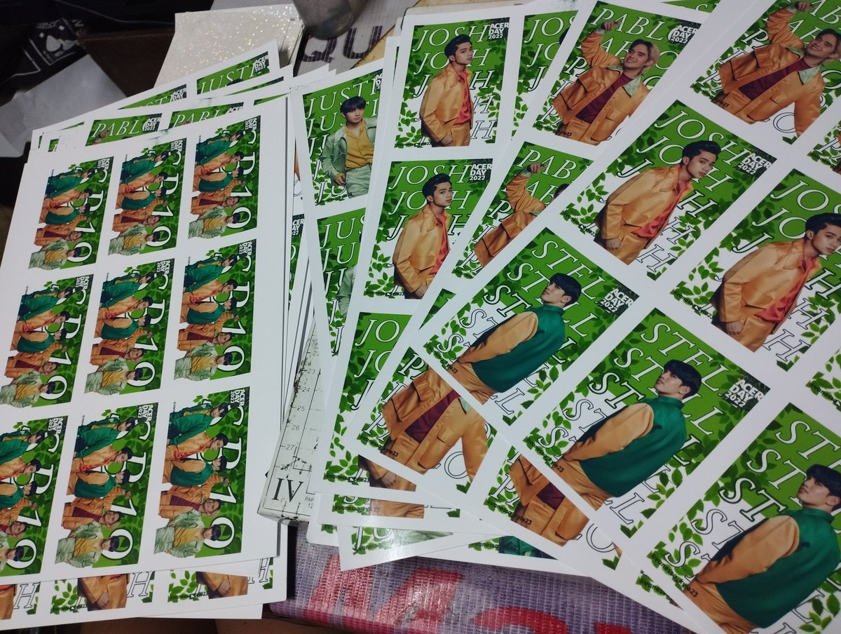 vksj_23's tweet photo. Forda gawa ng freebies para sa acer con 😗🫢💚 https://t.co/Ss4oWjP3YG
