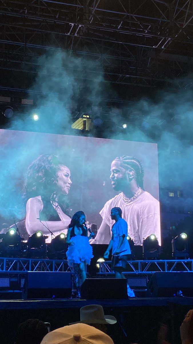jadastepp__'s tweet photo. @BigSean @JheneAiko https://t.co/DSrjah05NO