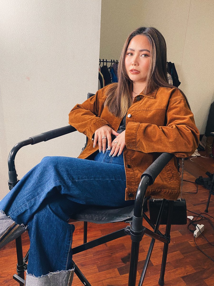 YengPLUGGEDin's tweet photo. Hello https://t.co/oFuFUyPny1