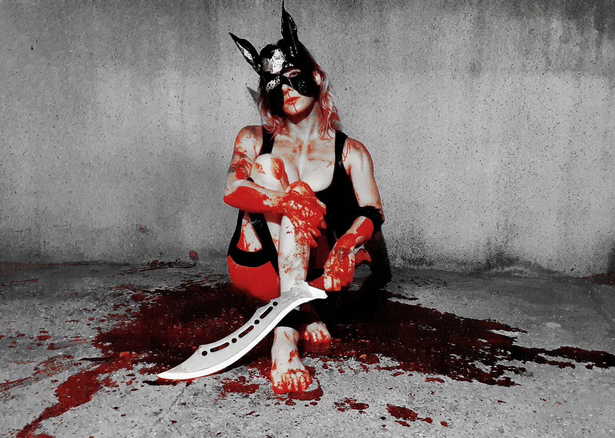 thousand_faced's tweet photo. Day 1.
The Thousand-days Project is started today!

Theme of the month: Night
Theme of the week: Bloodart 

#night #thousandaysproject #day1 #thousandfaced https://t.co/TroBWgOyXA