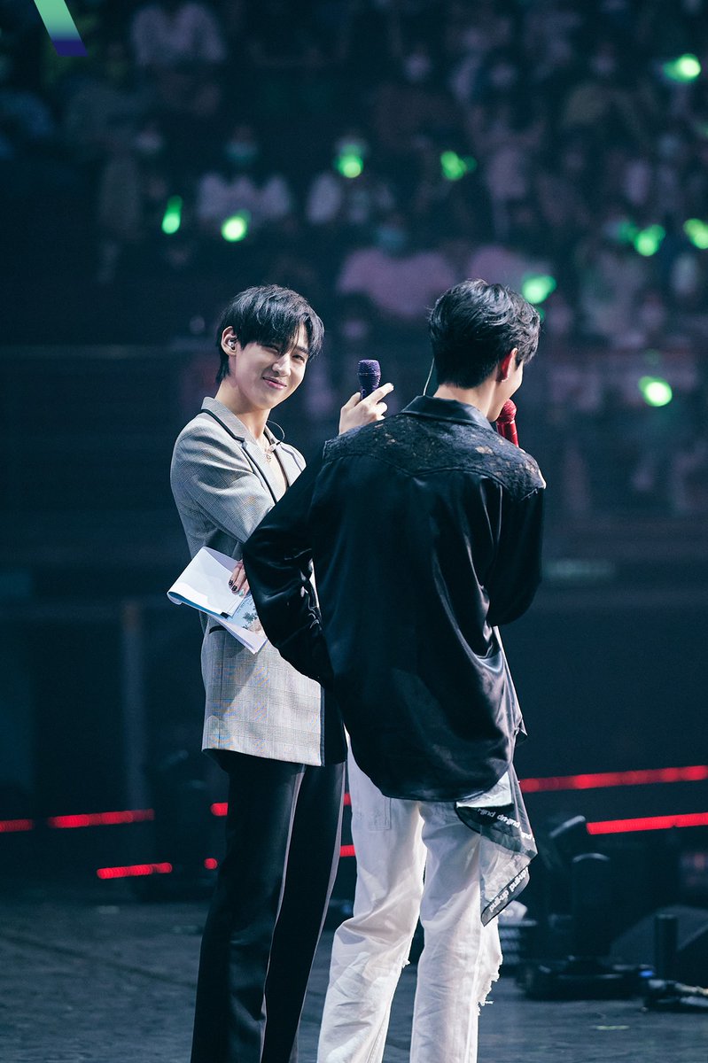 BoomBoo47058789's tweet photo. 💜❤ Love you. MarkBam 🐍🐊
ไม่ว่าจะยังงัย มิตรภาพที่คุณทั้งคู่มีให้กัน
สื่อออกมาเป็นความสุขให้เราได้เห็นและยิ้มตามเสมอ  ขอบคุณนะ.💜❤🥰
#BamBam #MARK
@BamBam1A @marktuan
#MarkBam #MTBB
#MTBB12thAnniversary
#MTBB12thAnniversary https://t.co/rluGQOEJEr