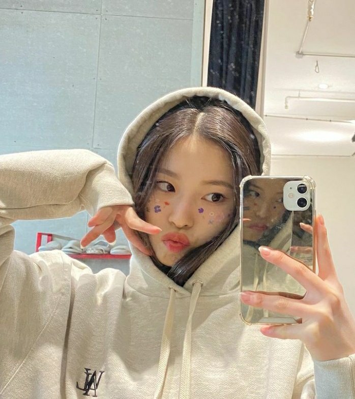 fluffvichan's tweet photo. @girlgrouparea cantik kaliii🥺🫶🏻 https://t.co/dxEHpcqNpP