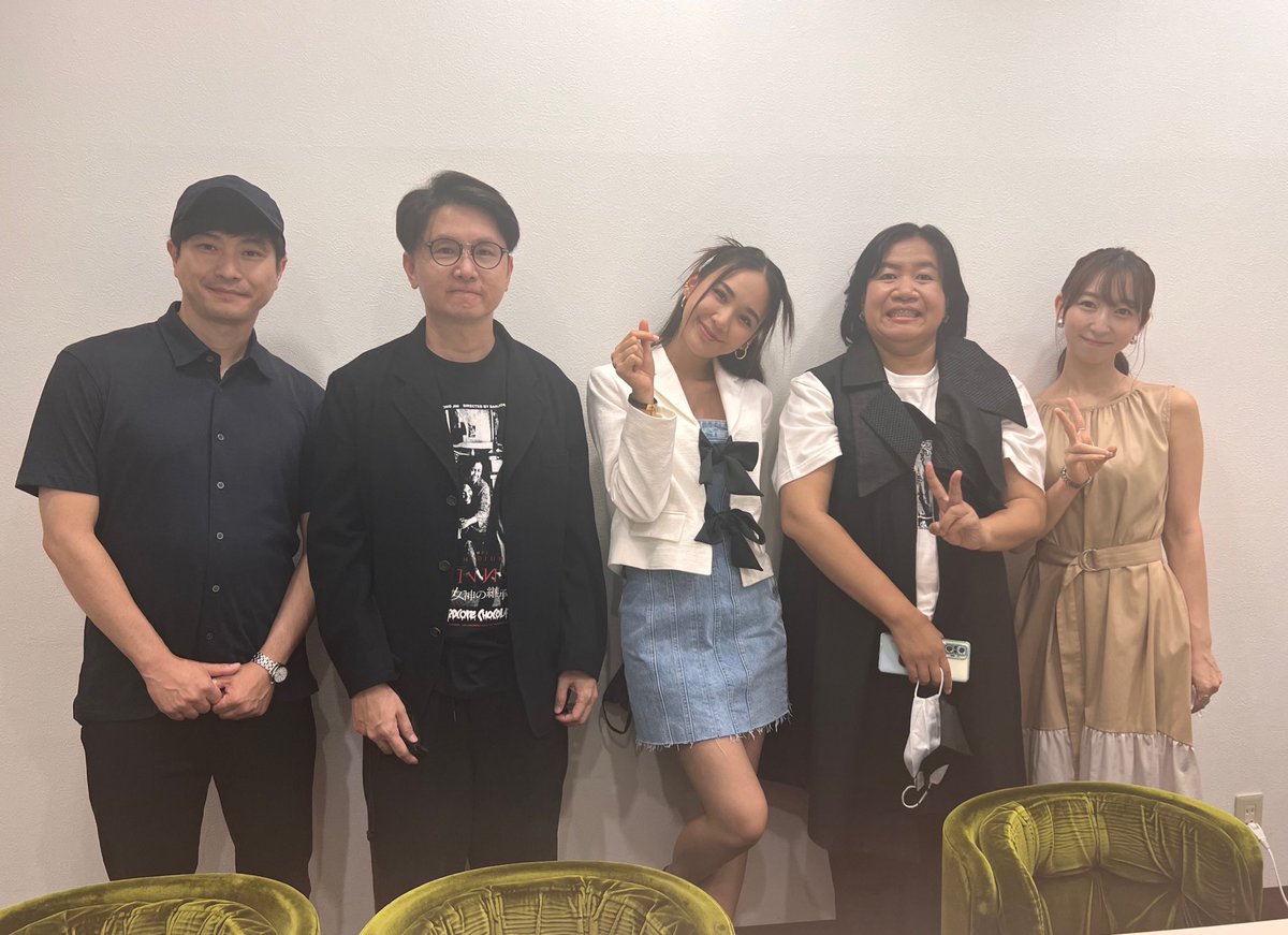 영화 "랑종"의 밍 역할로 출연한 "나릴야 군몽콘켓"님의 트위터에 업로드 된 사진입니다. 영화 "여신의 계승"(女神の継承)(※한국 제목-랑종) 일본...