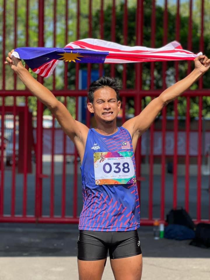 Well done Dikwan👏🇲🇾

Mohamad Ridzuan Mohamad Puzi mengungguli acara kegemarannya 100m kategori T35/36 untuk pingat emas🥇buat #KontinjenMALAYSIA

#DemiMalaysia
#KontinjenMALAYSIA
#APGSolo2022
#strivingforequality