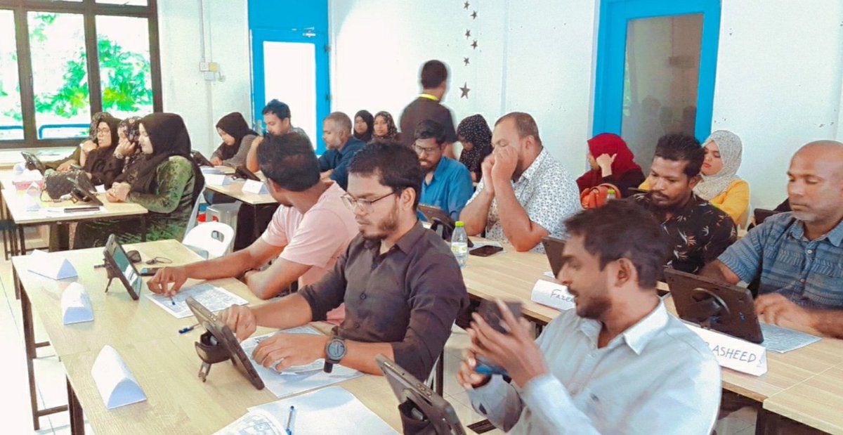 census2022mv's tweet photo. Training of enumerators at SH. Kan'ditheemu commenced. 
This training round will be conducted from 31 July - 4 Aug 2022. We look forward to working closely with all enumerators in making Census 2022 a success. 

@kanditheemuc01

#AharenVesBaiverivaanan #CountMeIn #Census2022mv https://t.co/GWZsotmvHB