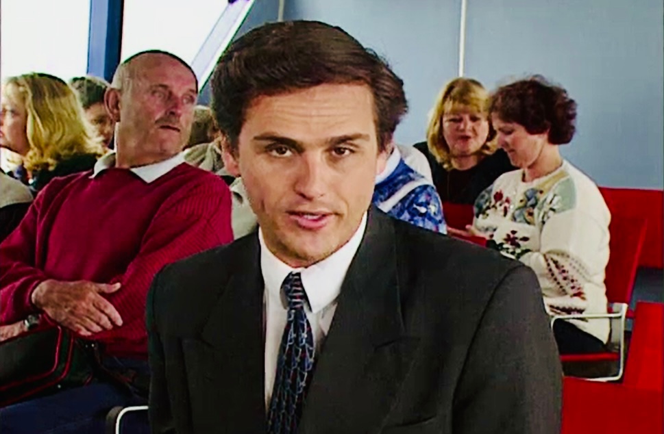 AllanRaskall's tweet photo. Am doing a story about the 1990’s on @9NewsMelb tonight. Here are some of my pieces-to-camera from the 90’s when #9News was known as National Nine News. https://t.co/WFBOGqiyzN