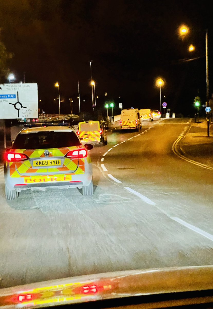 ShardEndWMP's tweet image. #ShardEnd Officers assisted colleagues from #CTSFO @firearmsWMP, @FSU_WMP, @DetectivesWMP, @Trafficwmp, @OSU_WMP, @FSU_WMP and @BE_NTF in conducting this #ArrestWarrant for #HighHarm individual who posed a Serious Safety risk to the whole Community

#OpGuardian
#OneTeam
@WMPolice