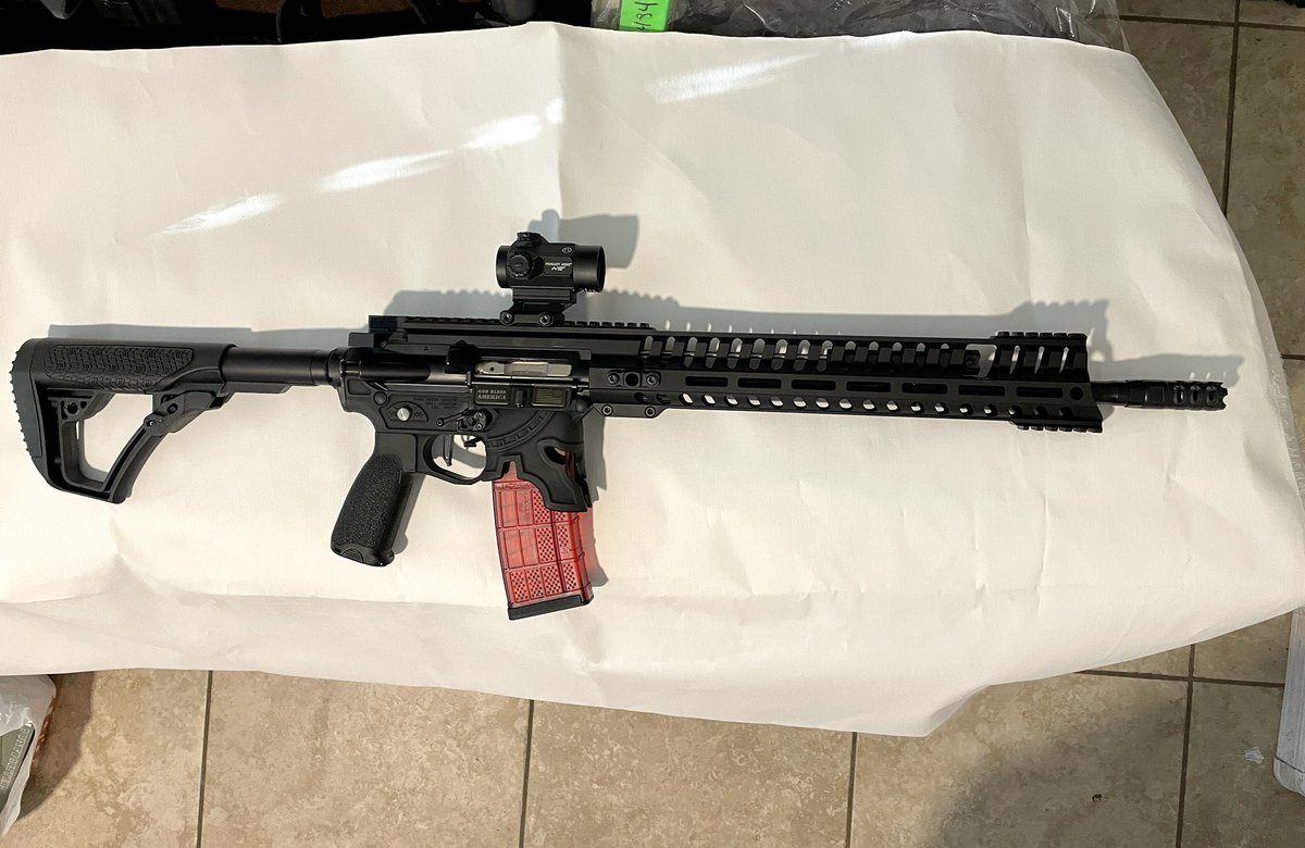 phoenix9mm1's tweet photo. Ready to go the range with this new pew pew @cheaperthandirt #rangedayfriday https://t.co/czGTGjZcII