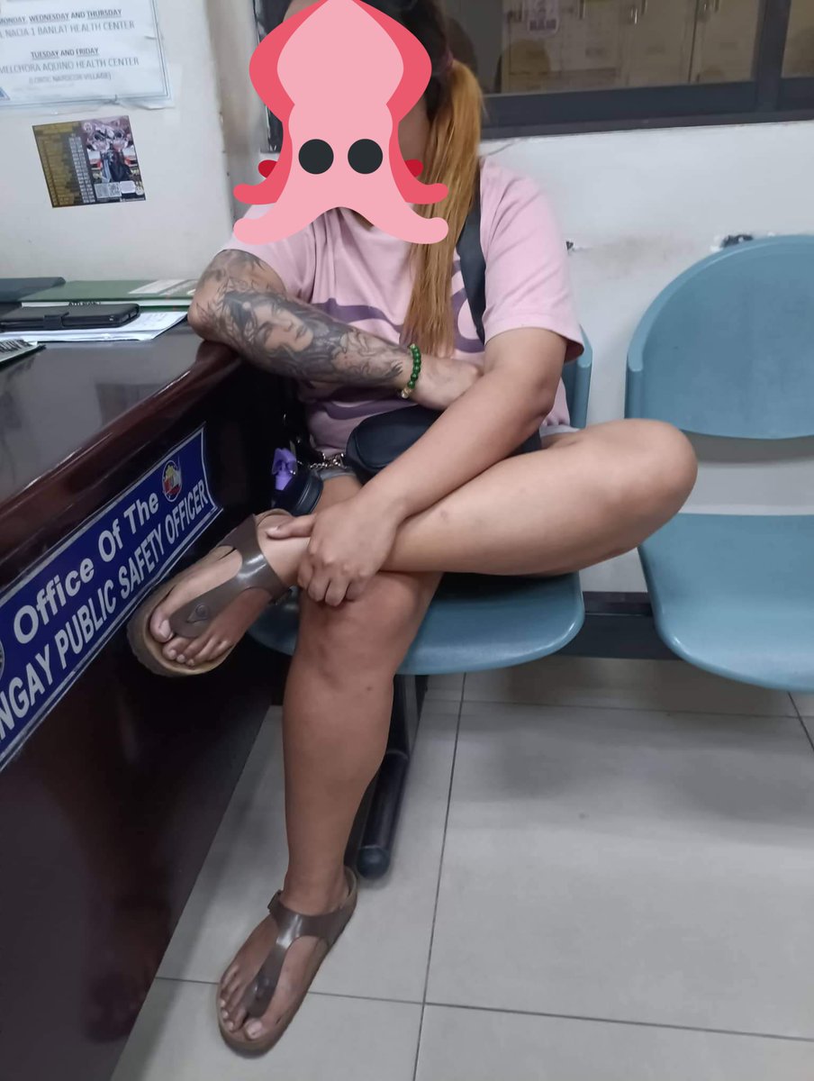 kamocheee's tweet photo. MAMAYA NA PO MAG 🍵 PLS.. need naten Magka-isa... sa mga taga QC or malapit sa tandangsora pls... lahat ng na scam ni JIA, MARI, MELUSSA ARMYMIKAY

ETO NA PAGKAKATAON  NYO PUMUNTA SA BRANGAY NAKA HOLD SYA DON. https://t.co/tOyJHoVdiA