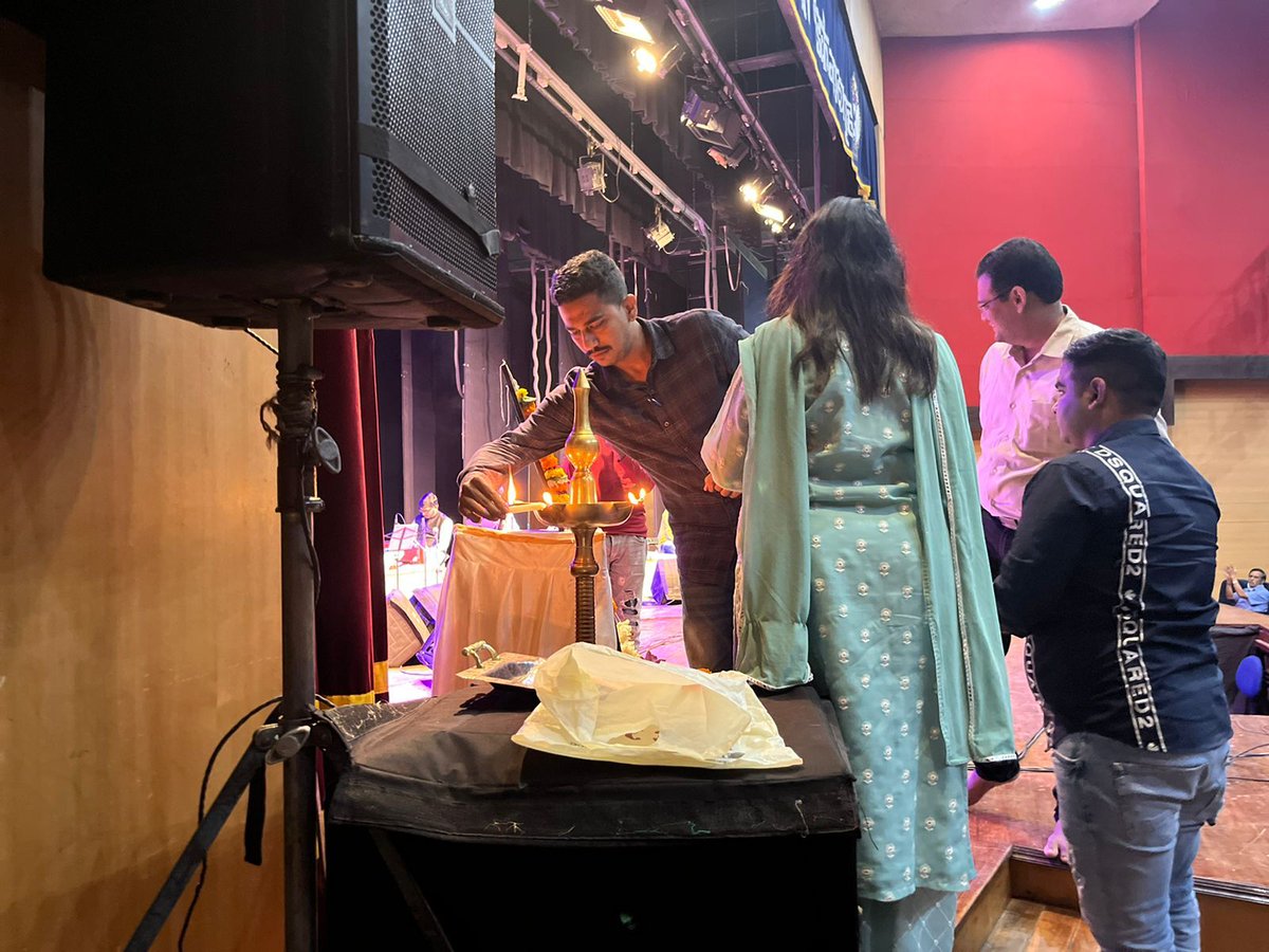 Mandar Kane Entertainment tweet media