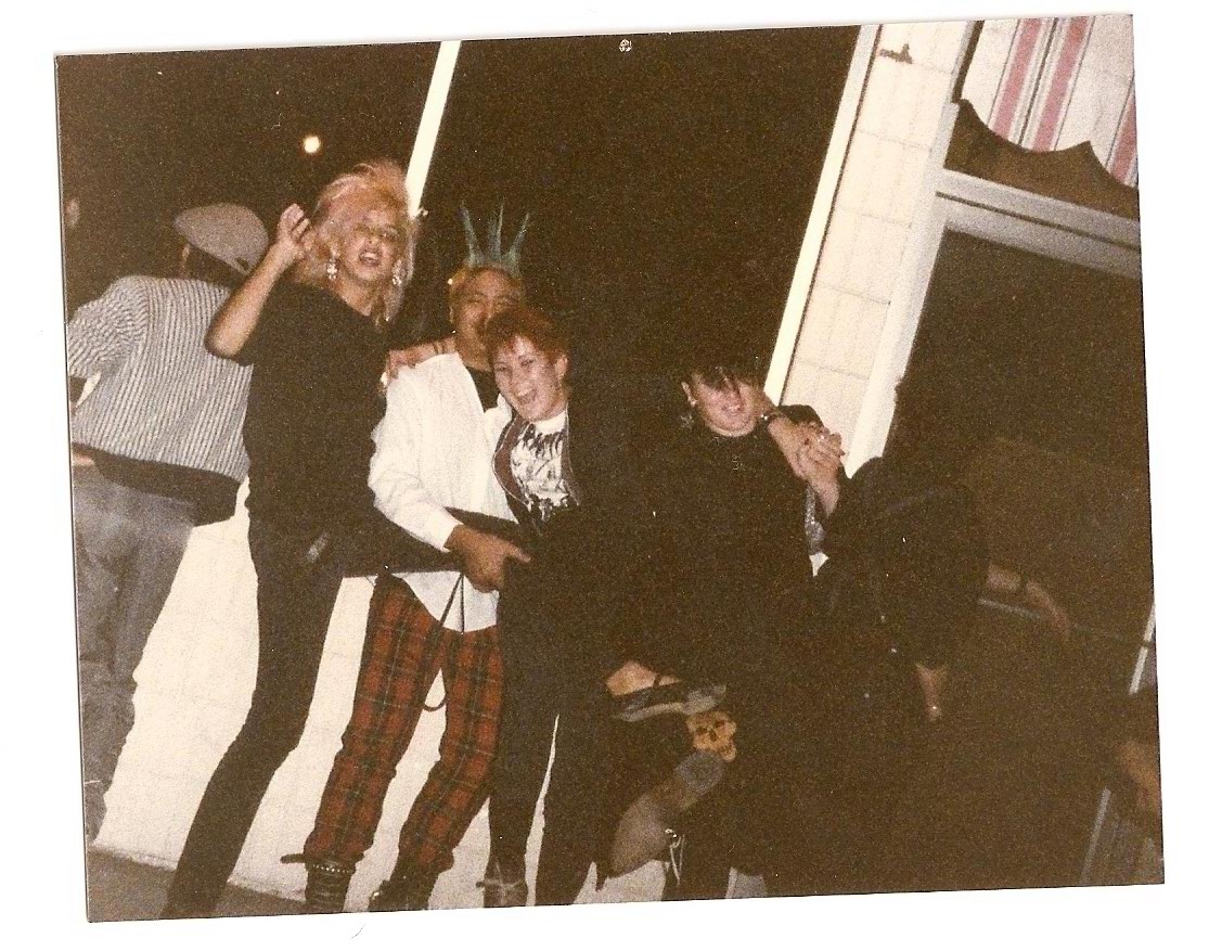PunkMuseum's tweet photo. 8 photos from the 1985 Kojack's gig now up on the Hawaii Punk Museum. https://t.co/B0lHaheFFN https://t.co/hJ5LJjRTnb