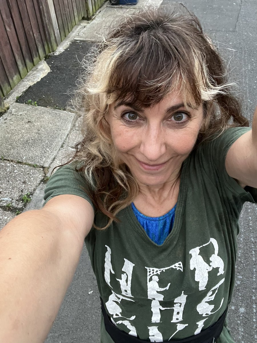 Very late <a href="/runningpunks/">Running Punks</a> #sundayrunclub #vrc entry.Great to be back, and almost rained but didn’t. Motivation by <a href="/SELFESTEEM___/">Self Esteem</a>
