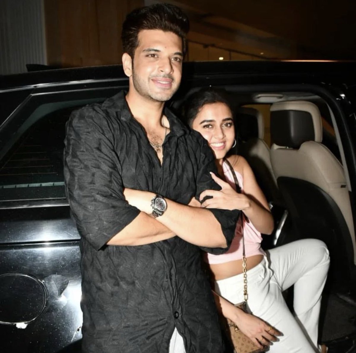 htcity's tweet photo. . @kkundrra and @itsmetejasswi were all smiles at producer #VanessaBuntyWalia’s Birthday bash #KaranKundrraSquad #KaranKundraa #TejRanFam #tejranforever https://t.co/CsaZR5mLWF