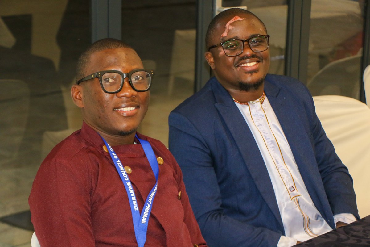 zccinzim's tweet photo. Peace begins with a smile๐
Some snapshots from our Youth Leadership Development Programme last week.
Happy new month.
#SmilesOfHope
#YLDP22 https://t.co/Zvr8NDlnLD