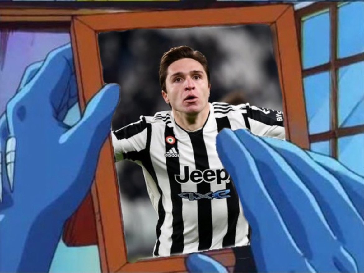 Sara97786974's tweet image. Me every night😔