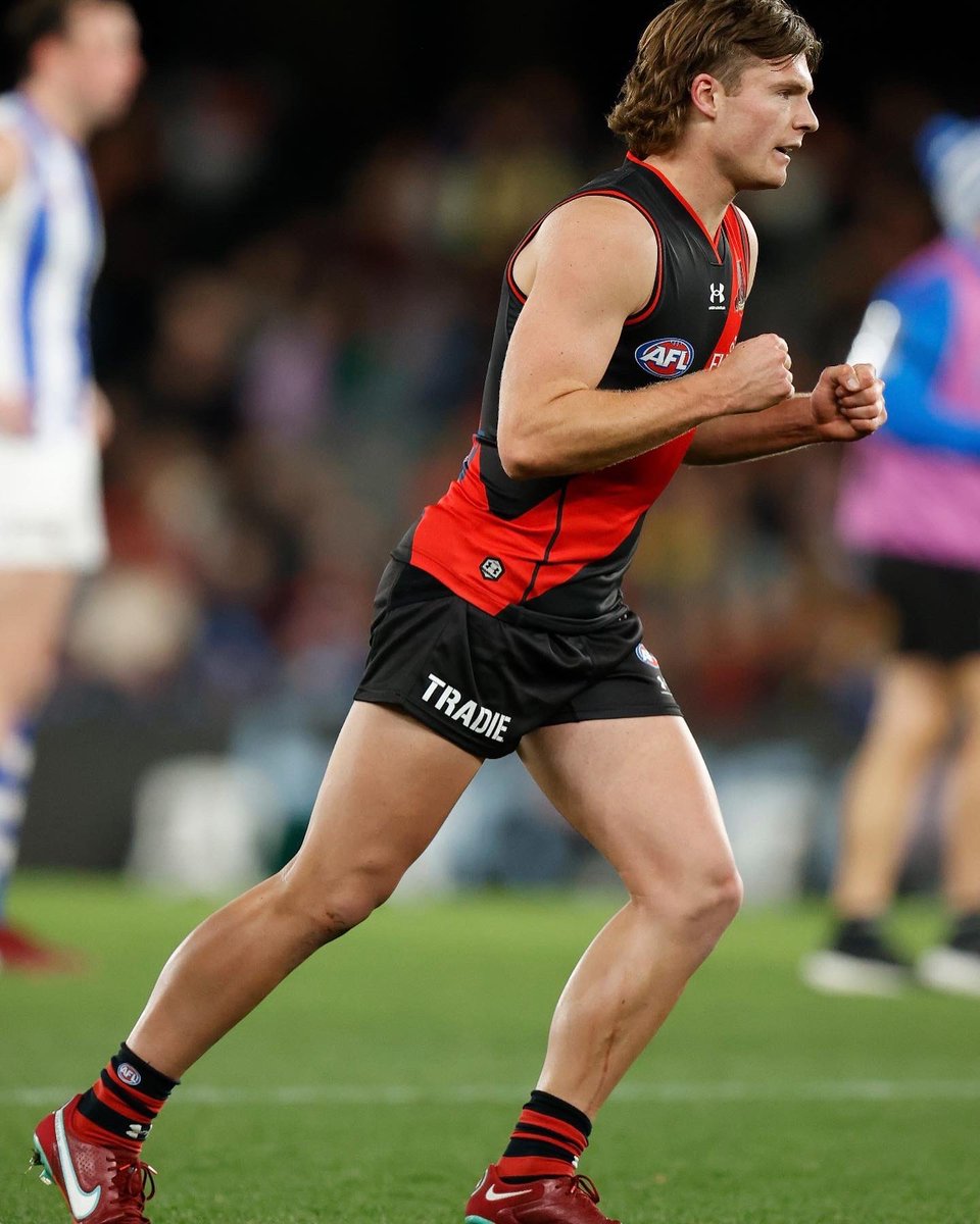 JyeMenzie's tweet photo. A day I’ll never forget, dream come true 🔴⚫️ @essendonfc https://t.co/swye0doaCl