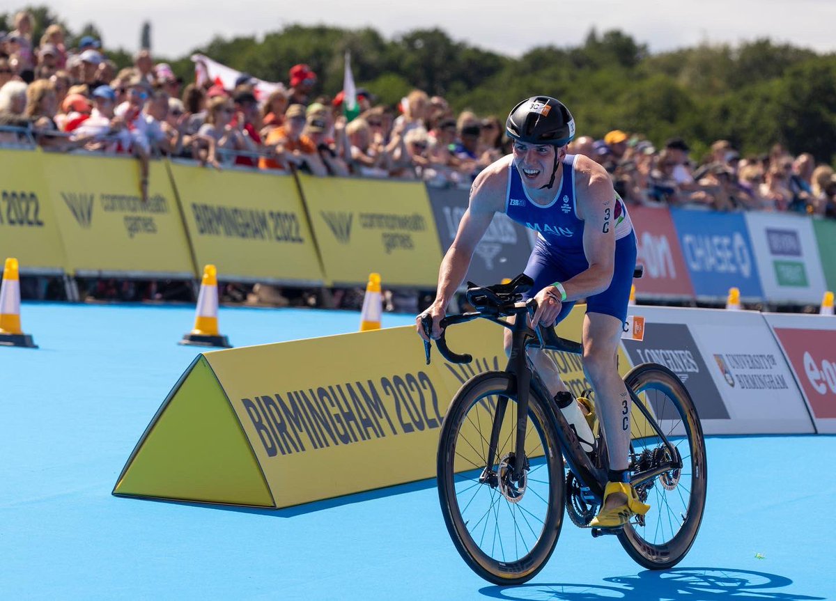 Teamwork makes the dream work 🌠

#B2022 #CommonwealthGames #SwimBikeRun #Triathlon