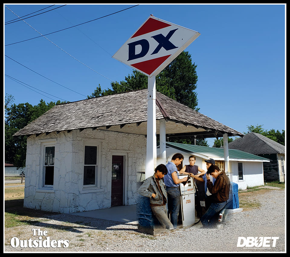 Dx Logo Gas Station