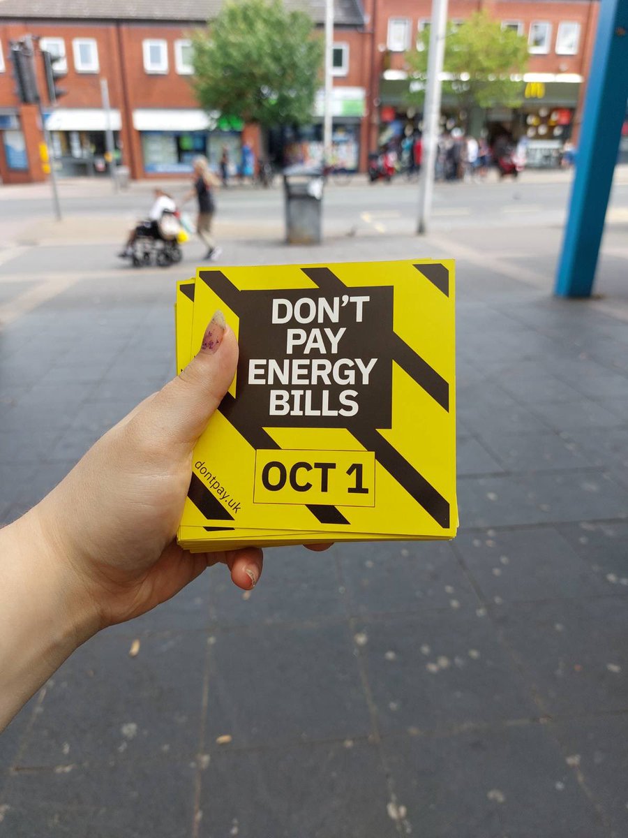 Matt Thomas (@trickyjabs) on Twitter photo The government aren't going to help us, the corporations aren't going to help us, we have to help us . Follow <a href="/dontpayuk/">Don't Pay.</a> The government aren't going to help us, the corporations aren't going to help us, we have to help us . Follow <a href="/dontpayuk/">Don't Pay.</a>